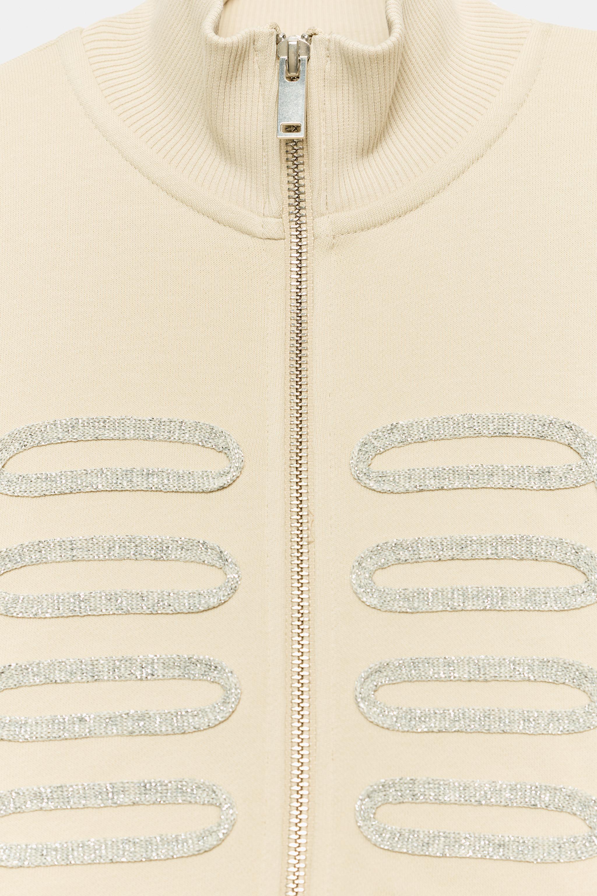 Zara SÜSLÜ DÜĞMELİ SWEATSHIRT görsel 8