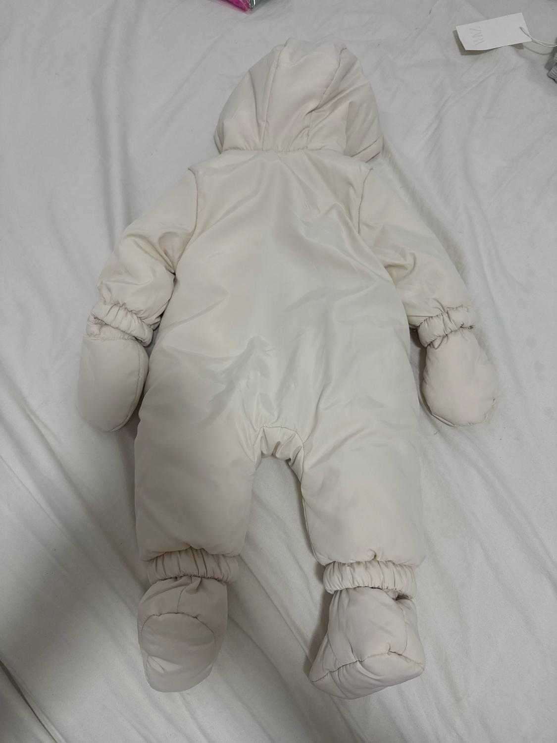 NYLON ROMPER WITH DETACHABLE MITTENS AND BOOTIES - Image 6