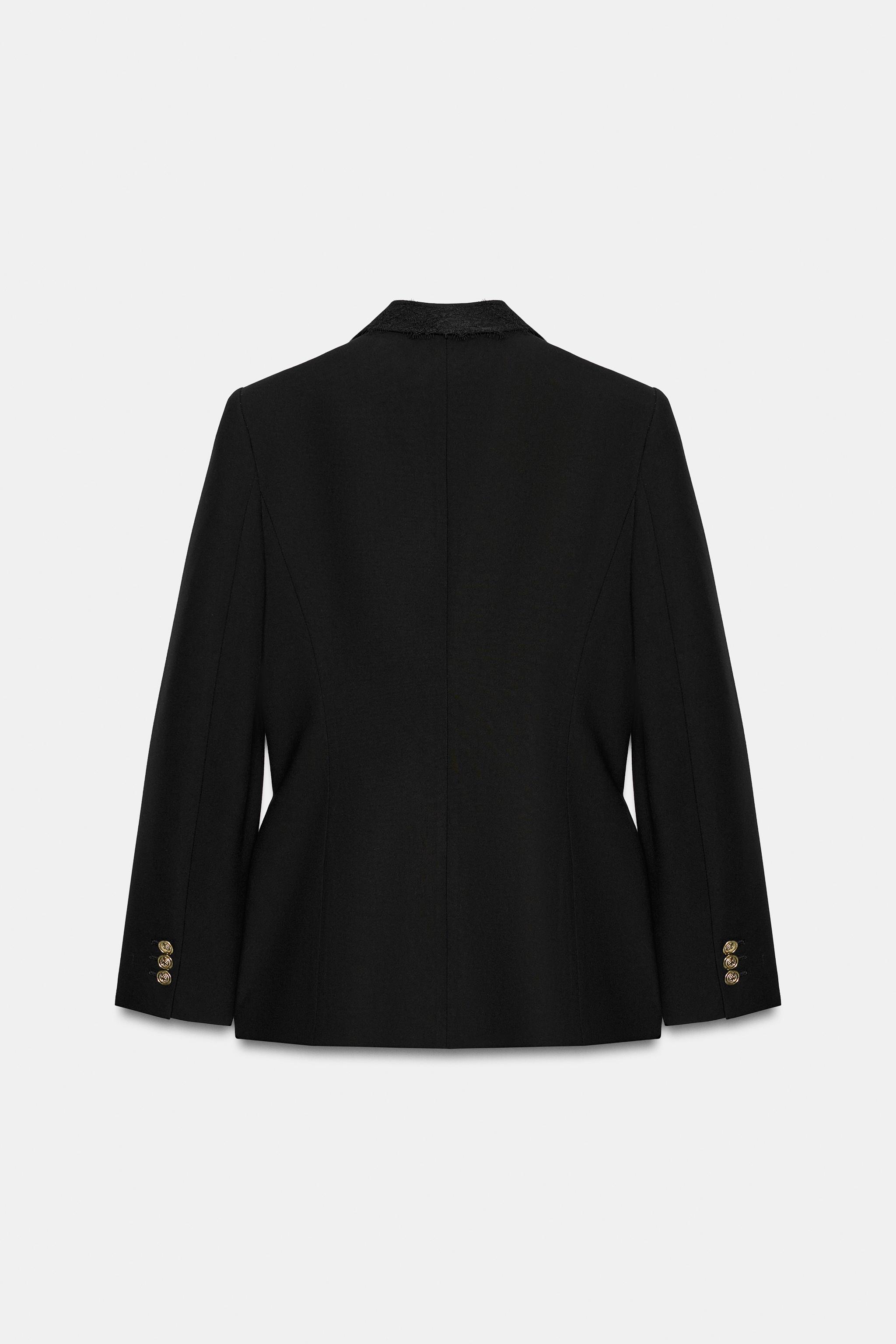 VESTE CROISÉE EN DENTELLE