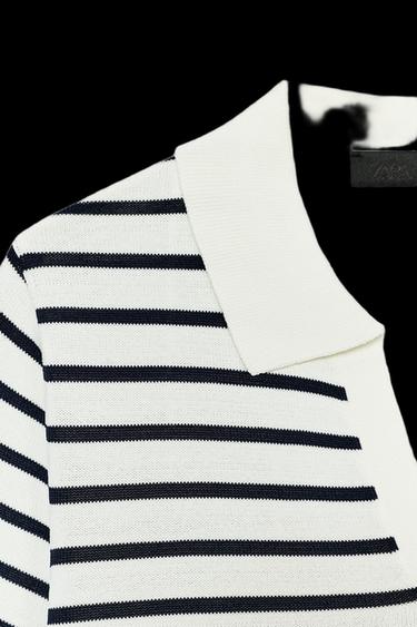 POLO EN MAILLE À RAYURES ET MANCHES COURTES - rayures de Zara - Image 2