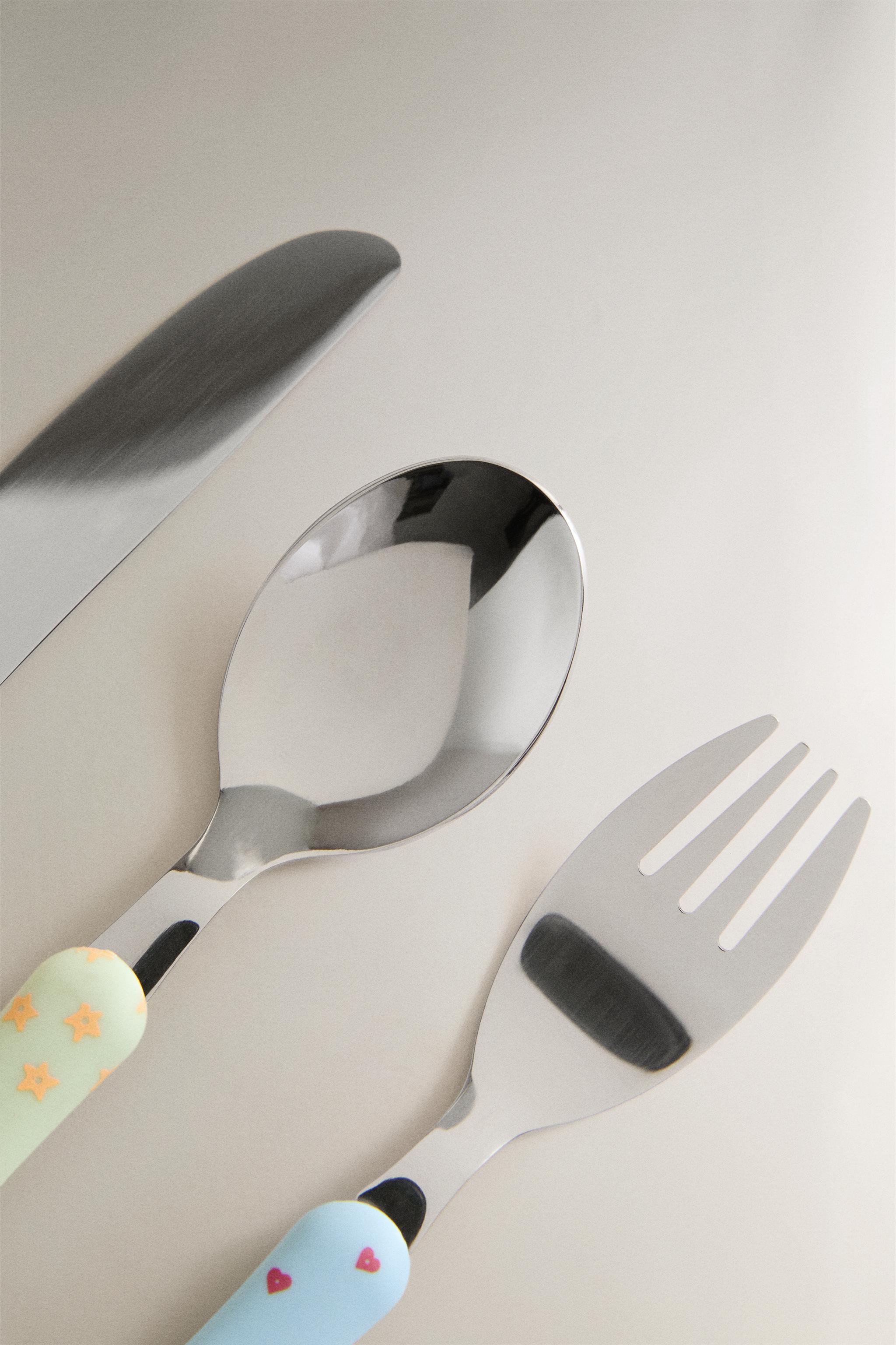 KIDS' RAINBOW, HEARTS AND STARS CUTLERY SET — Multicoloured
