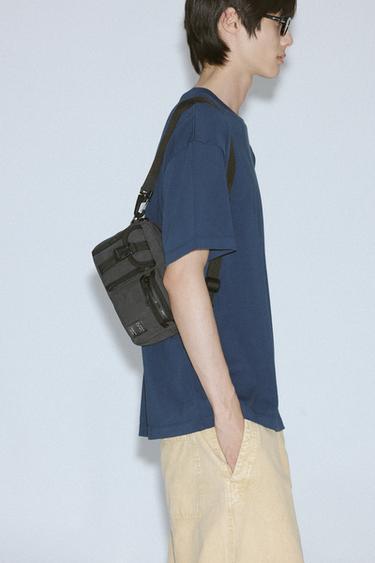 Zara 布質口袋斜背包 - 黑色