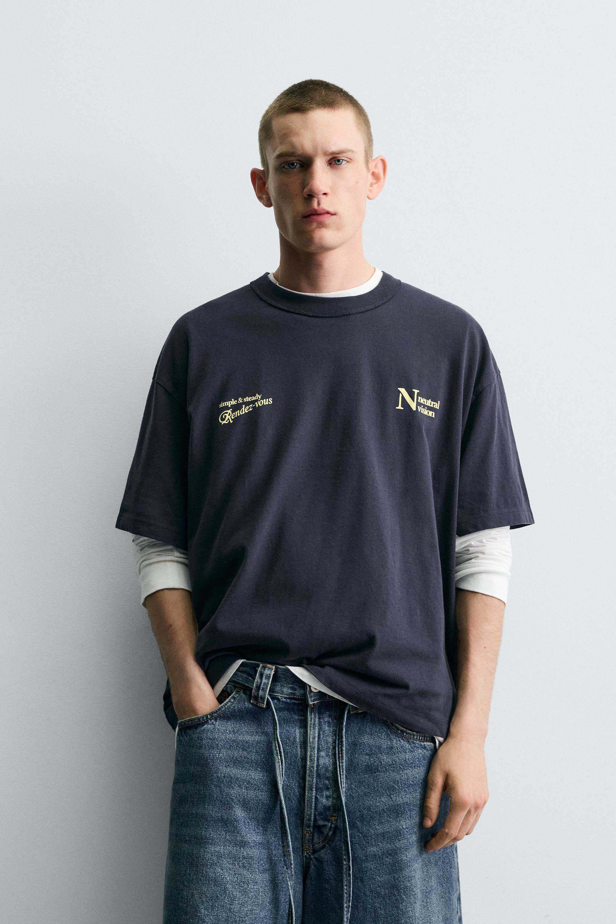 CONTRASTING TEXT PRINT T-SHIRT