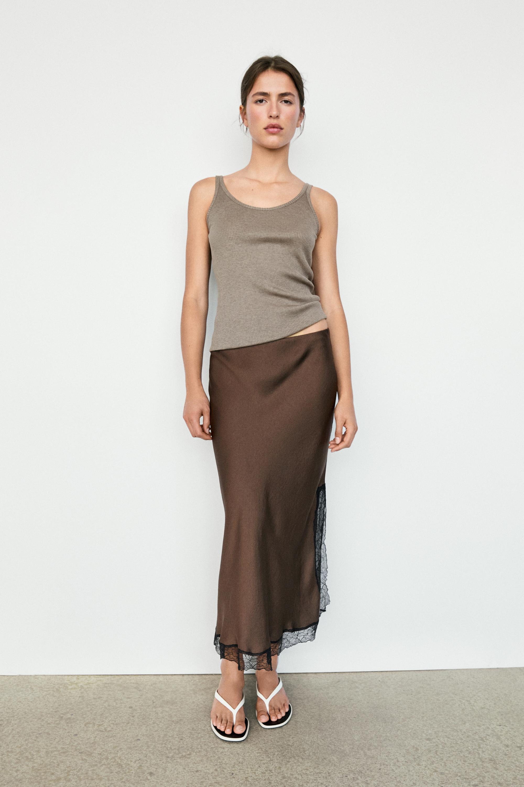 Jupe midi en dentelle