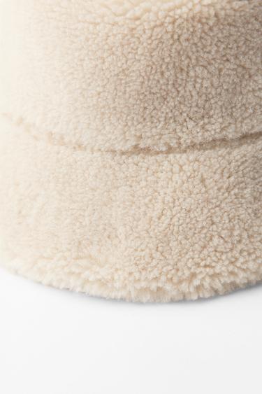 FAUX SHEARLING BUCKET HAT - Ecru by Zara - Image 3