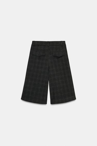 SHORT LONG À CARREAUX AVEC PLI - Gris chiné de Zara - Image 7