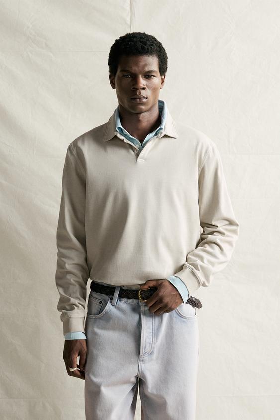 Lekka bluza polo o regularnym kroju