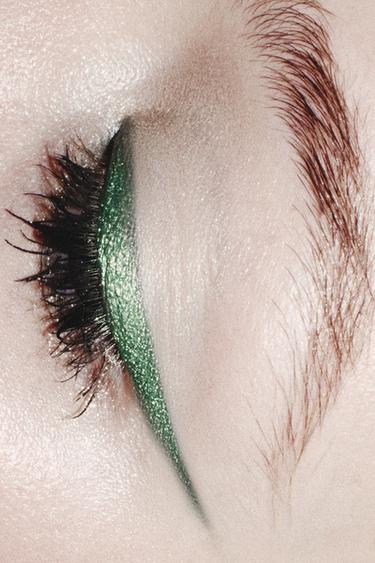 CHROME TOUCH LIQUID EYELINER EMERALD GREEN — GREEN NIGHT-557 1