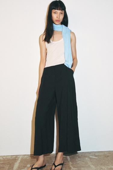 CULOTTES WITH DARTS - Black by Zara