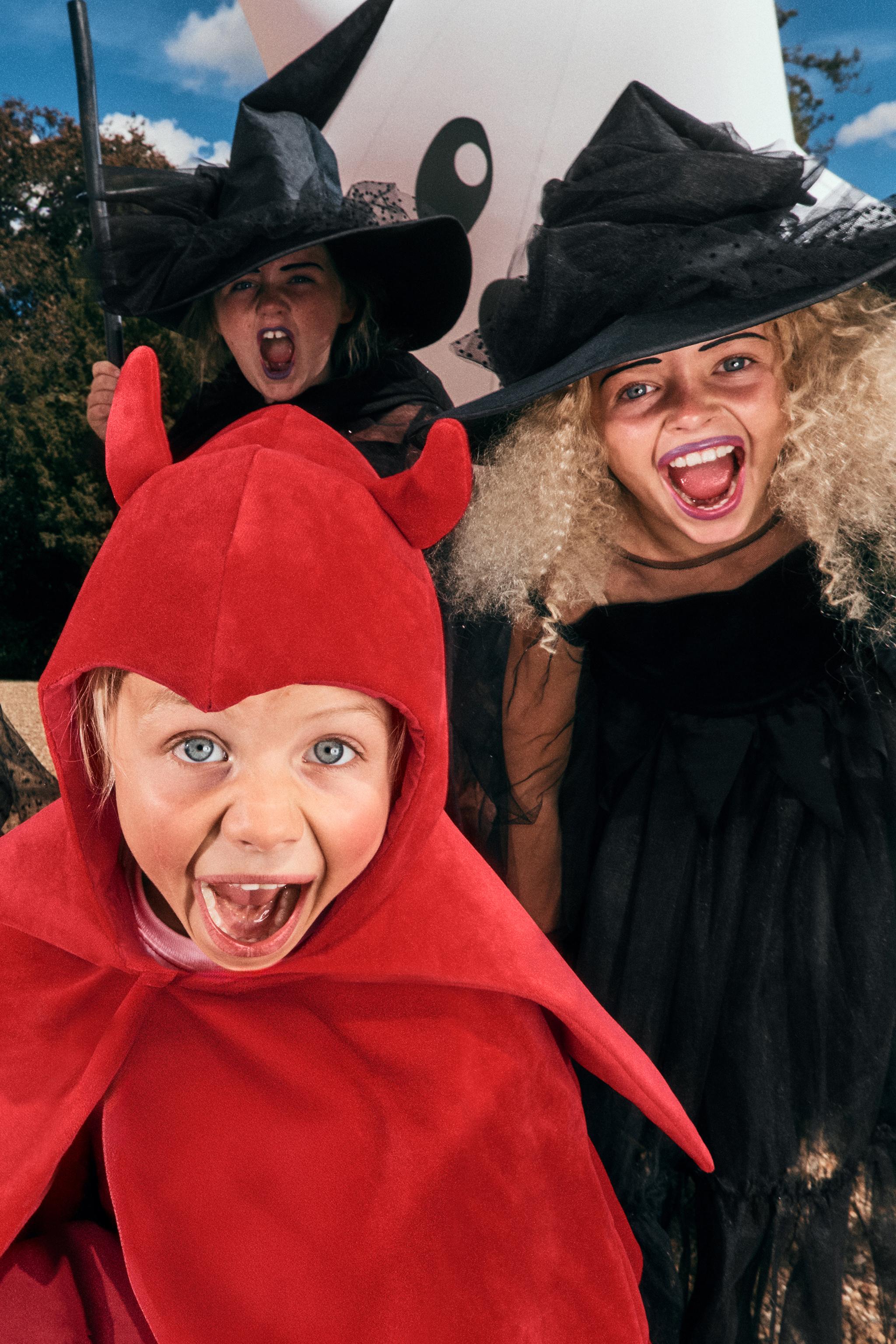 DÉGUISEMENT CAPE DE DÉMON