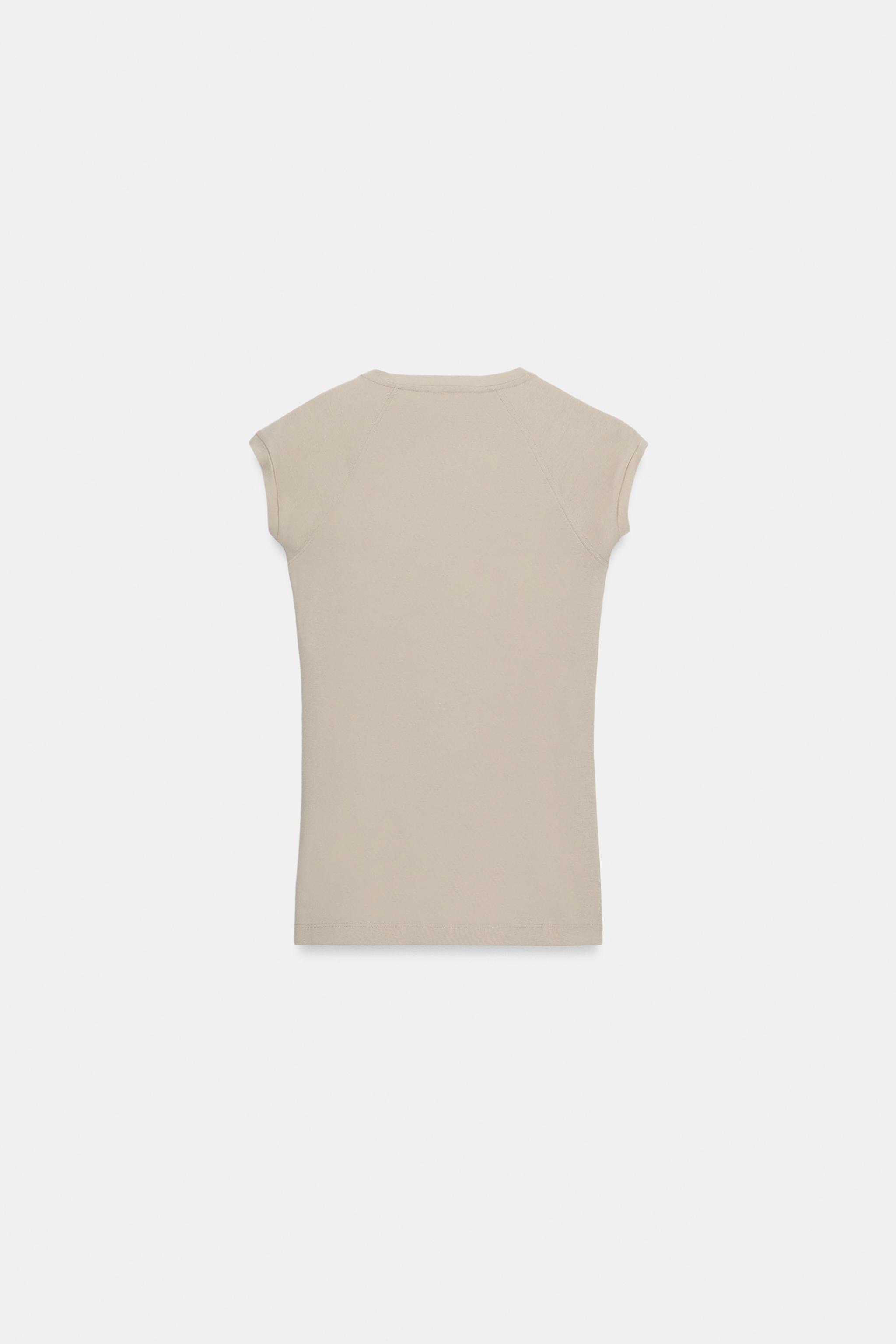 WASHED EFFECT RAGLAN SLEEVE T-SHIRT