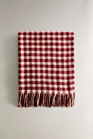 SOFT GINGHAM CHRISTMAS THROW - Red by Zara
