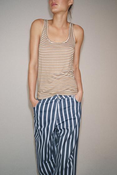 T-SHIRT RUSTIQUE À RAYURES - ÉCRU de Zara