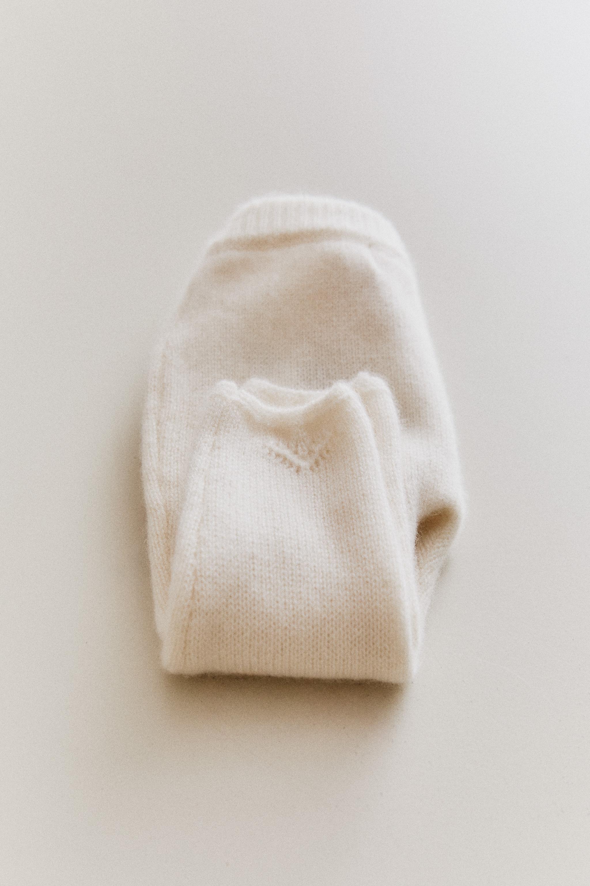 CASHMERE BABY FOOTED LEGGINGS