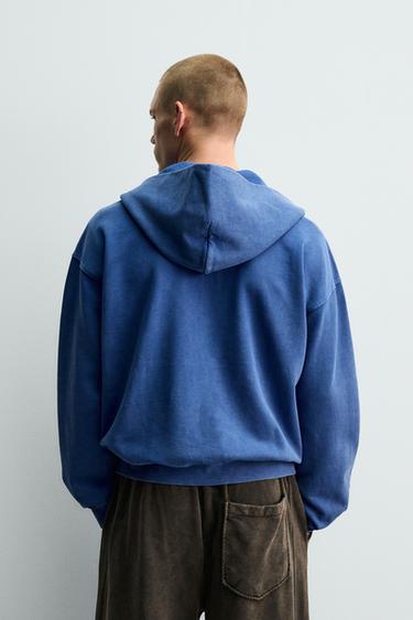 SWEAT DÉLAVÉ ZIPPÉ À CAPUCHE - Bleu / Acier de Zara - Image 2