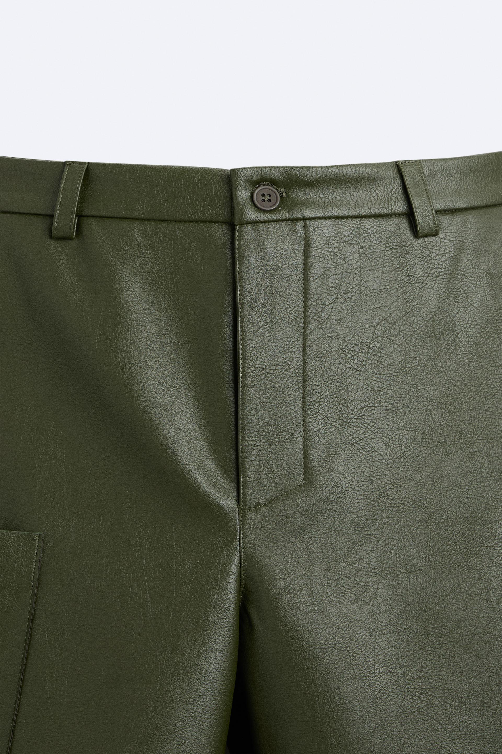 FAUX LEATHER CARGO SHORTS - Green