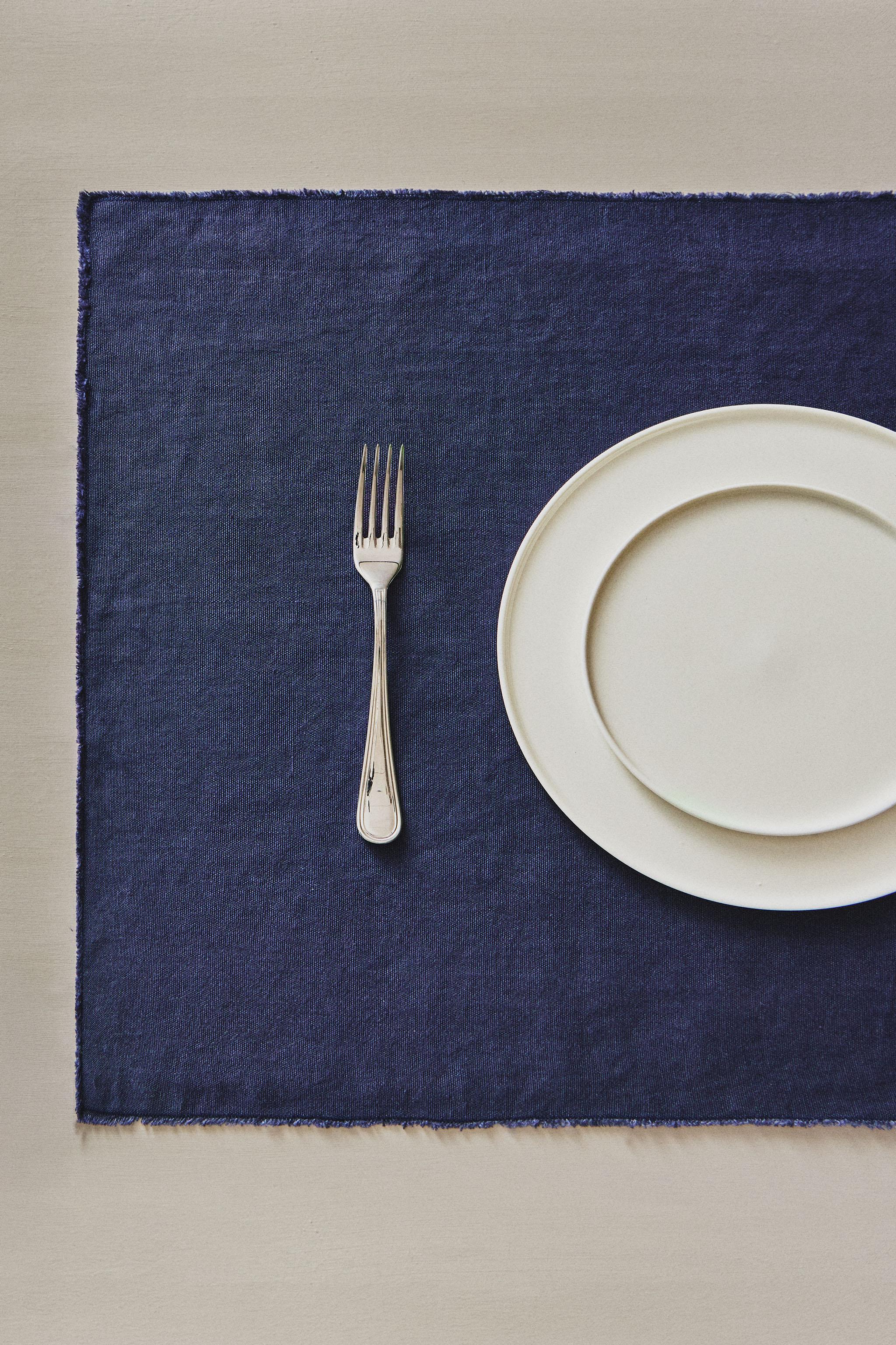 PLACEMAT 01