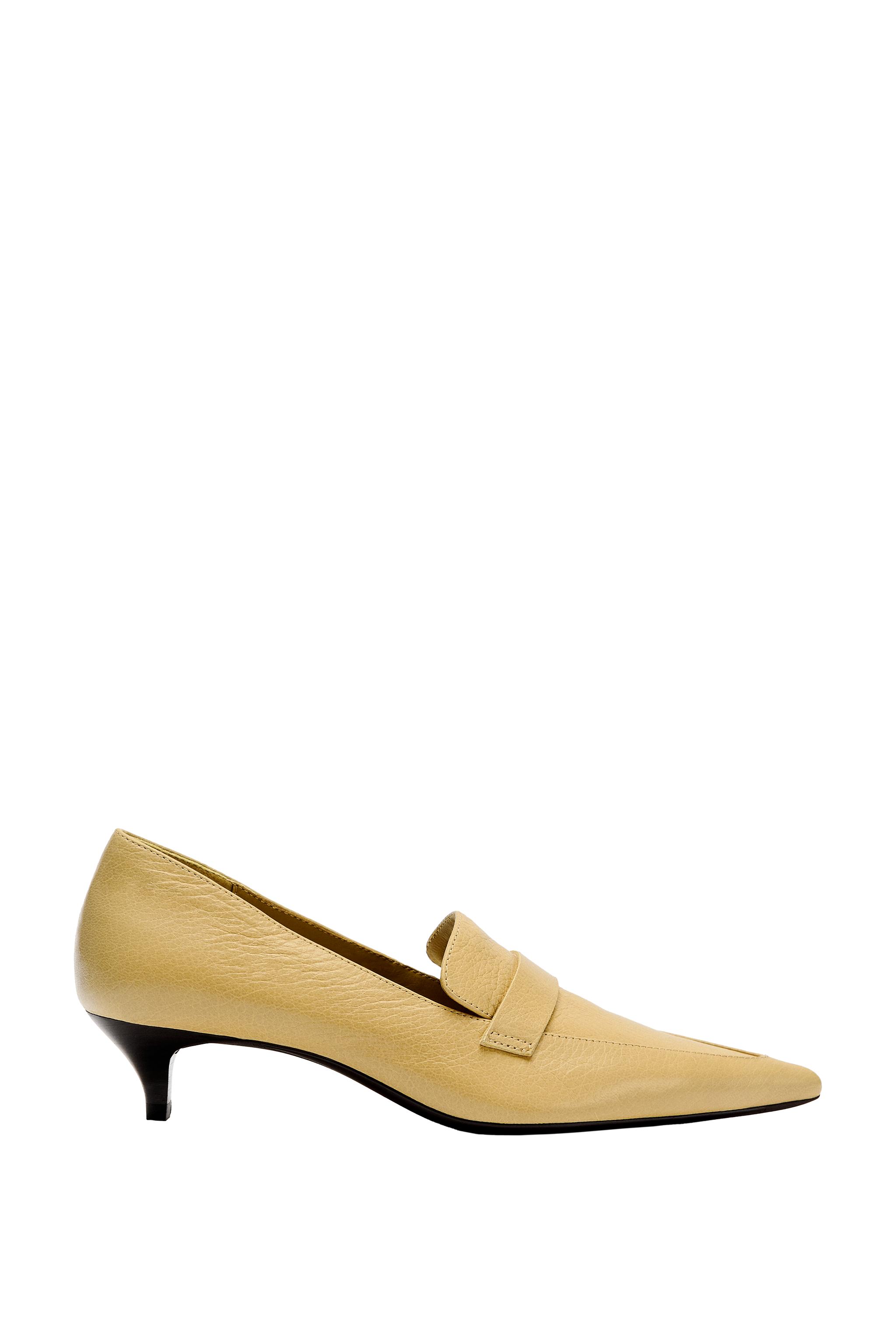 MOCASÍN TACÓN PIEL
