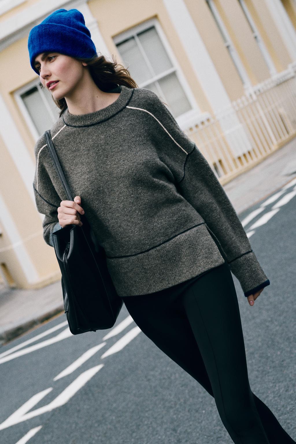 CONTRAST PIPING KNIT JUMPER