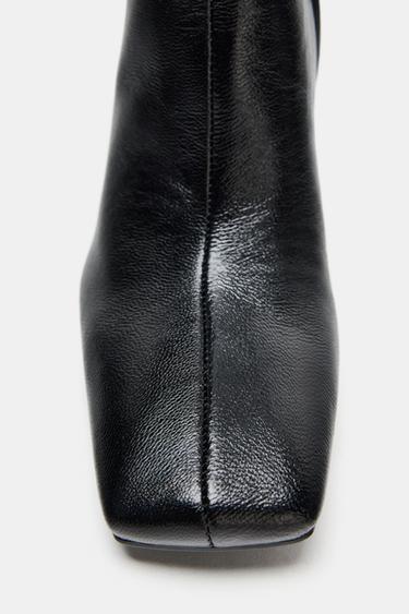 BOTTINES À TALONS EN CUIR À BOUT CARRÉ - Noir de Zara - Image 7