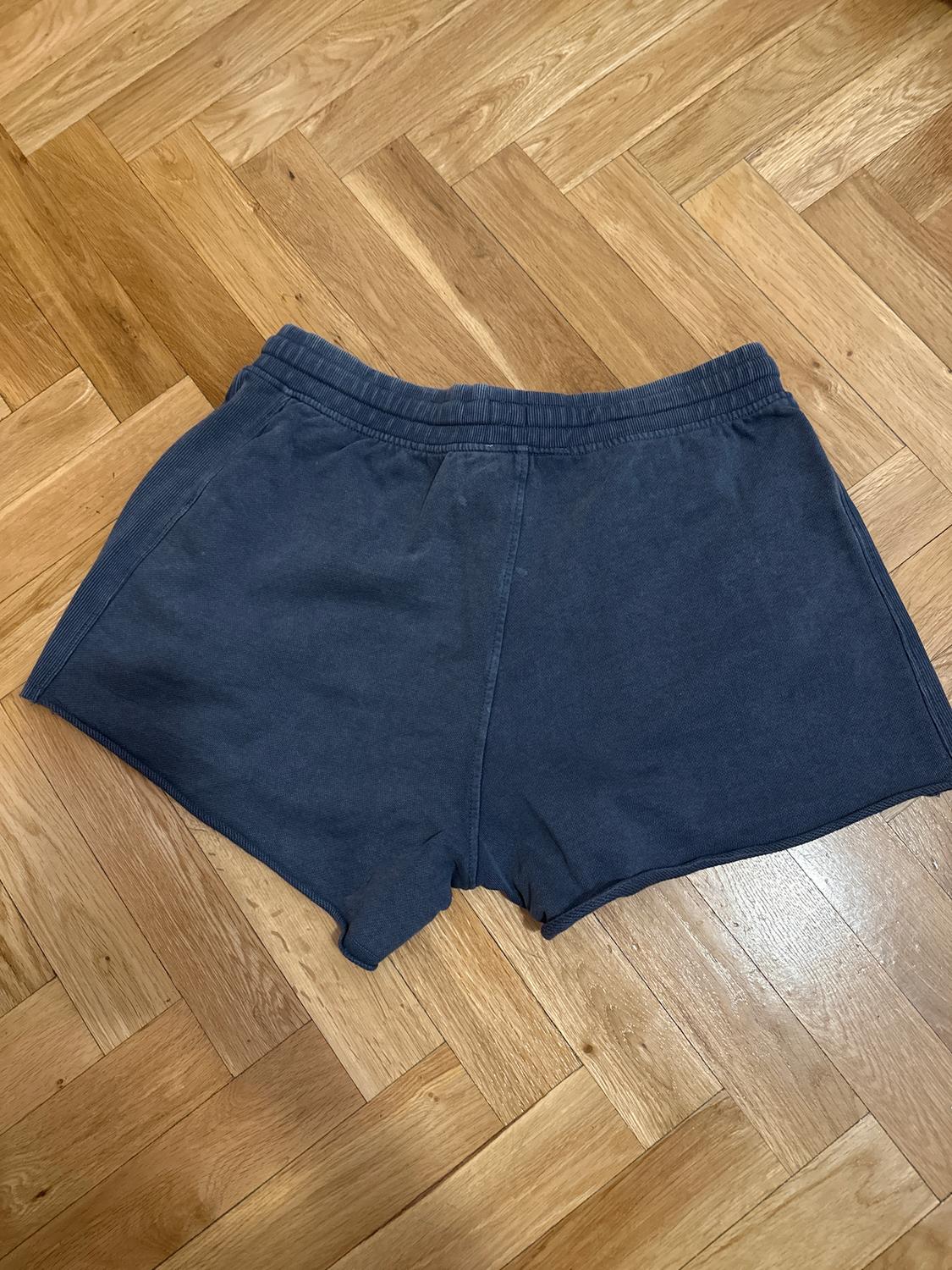 FADED-EFFECT PLUSH SHORTS - Image 2