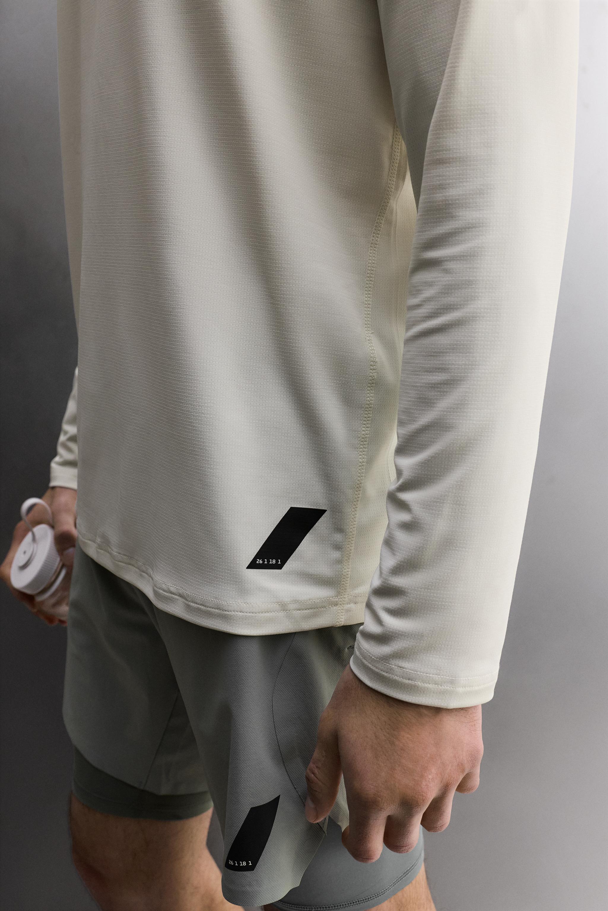 BASIC LONG SLEEVE TECHNICAL T-SHIRT