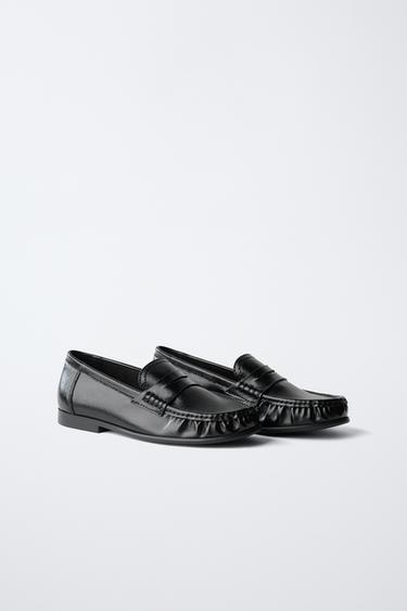 MOCASSIN À SEMELLE FINE - Noir de Zara - Image 1