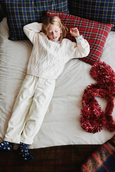 بنطلون كوردروي سميك - خَام الخاص بـ Zara