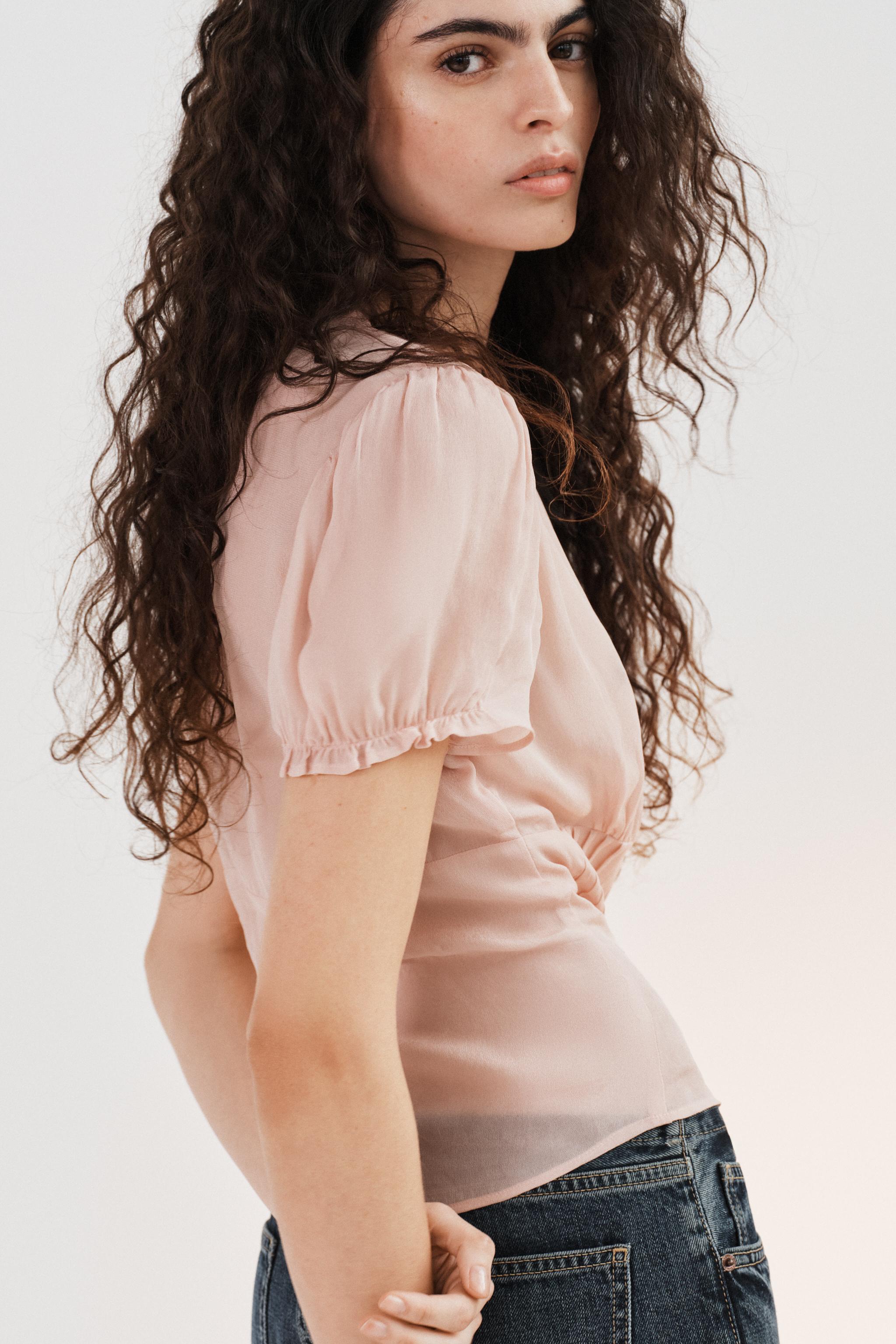 SEMI-SHEER GEORGETTE TOP