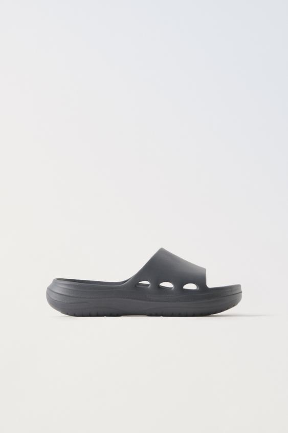 POOL SLIDES Gray ZARA Canada