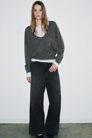 DEEP V-NECK KNIT JUMPER - Grey by Zara