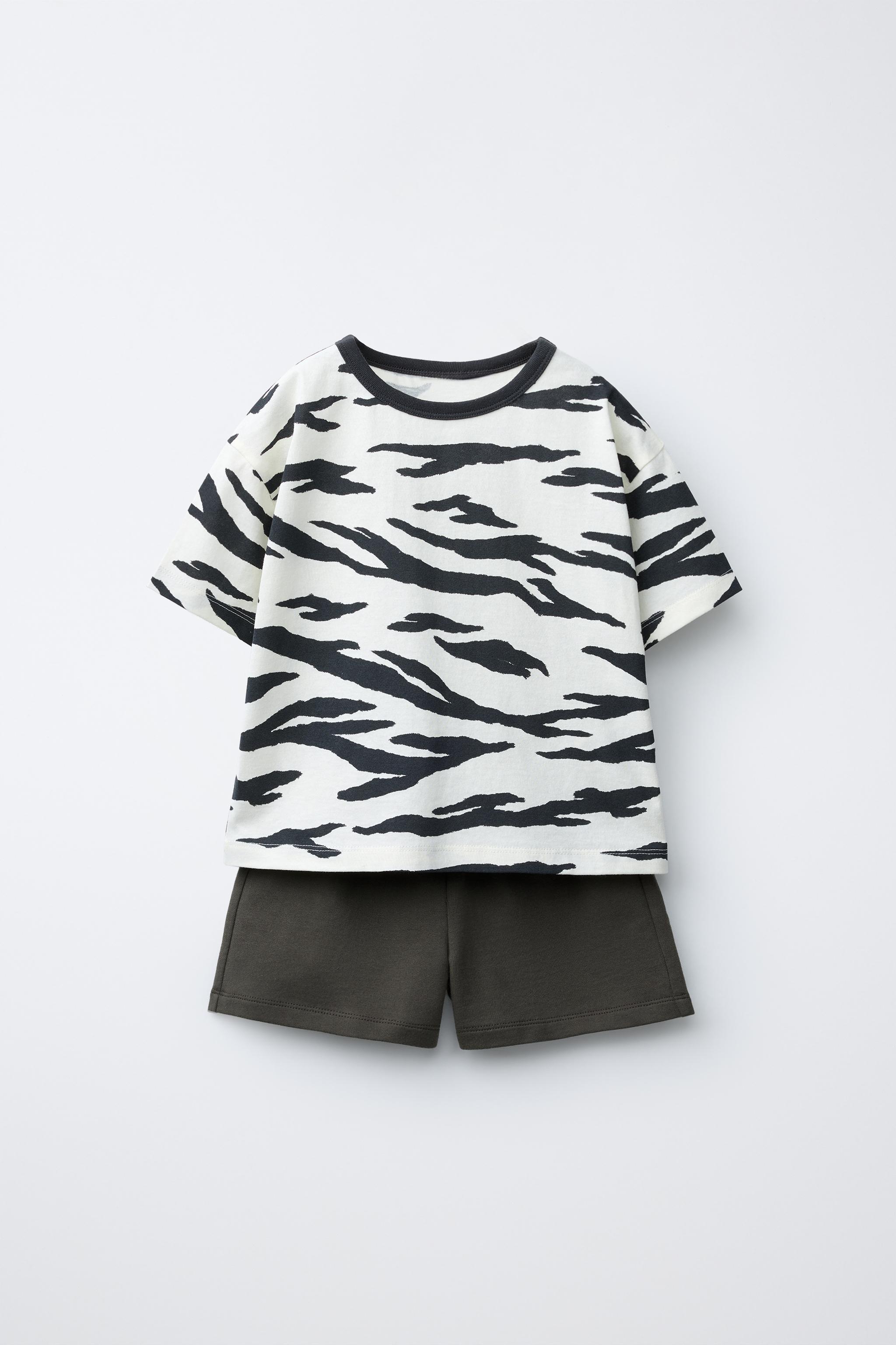 ZEBRA T-SHIRT AND BERMUDA JOGGING SET