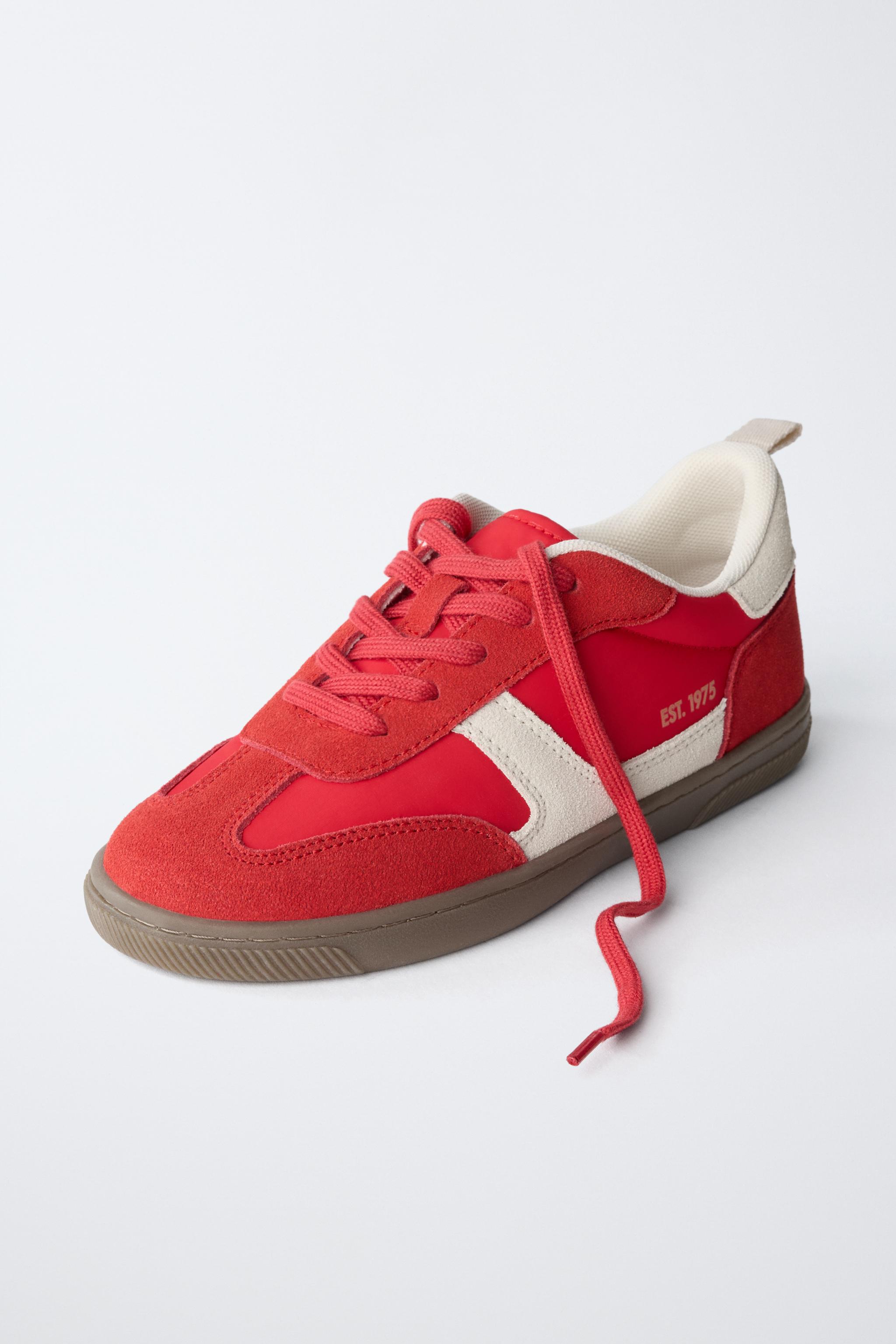 コンビベーシックスニーカー - レッド | ZARA Japan / 日本