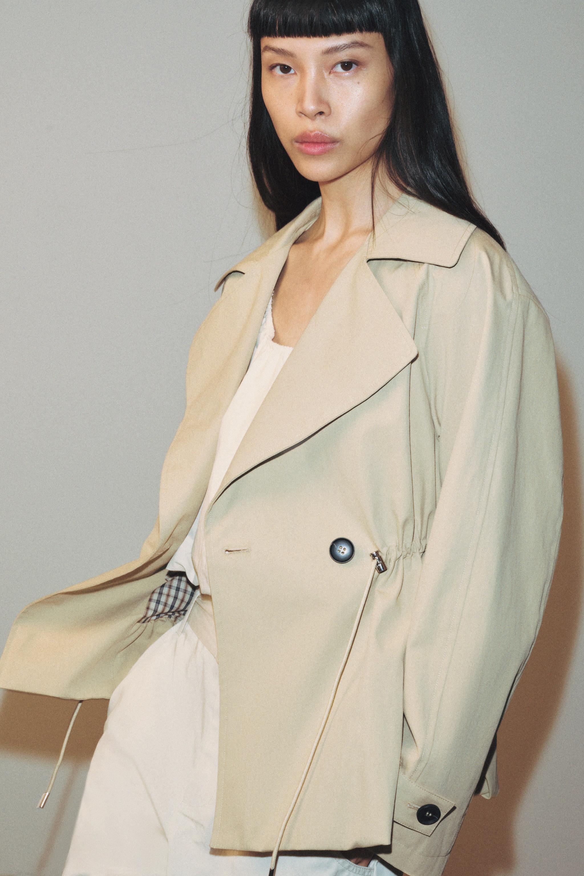 ADJUSTABLE WAIST CROPPED TRENCH COAT