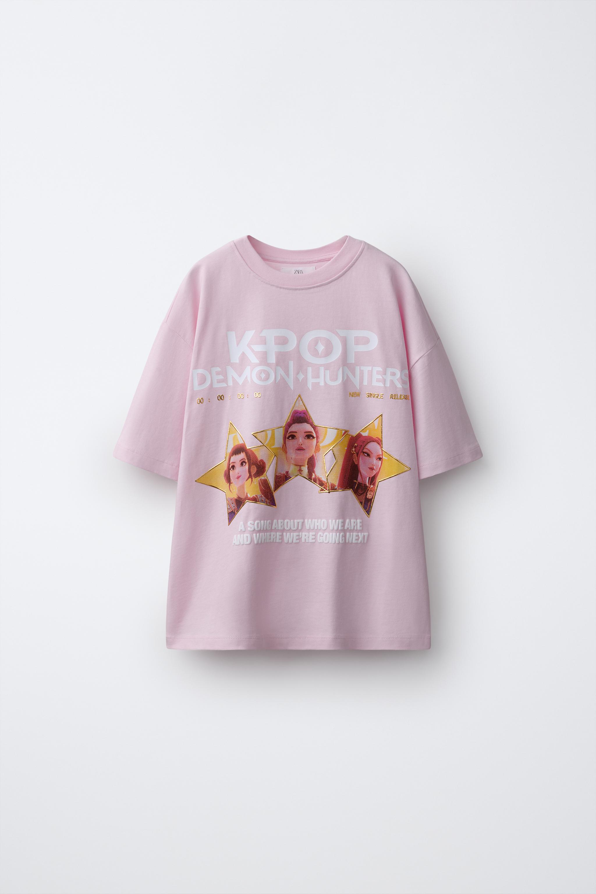 T-SHIRT « KPOP DEMON HUNTERS™ NETFLIX © » À ÉTOILES