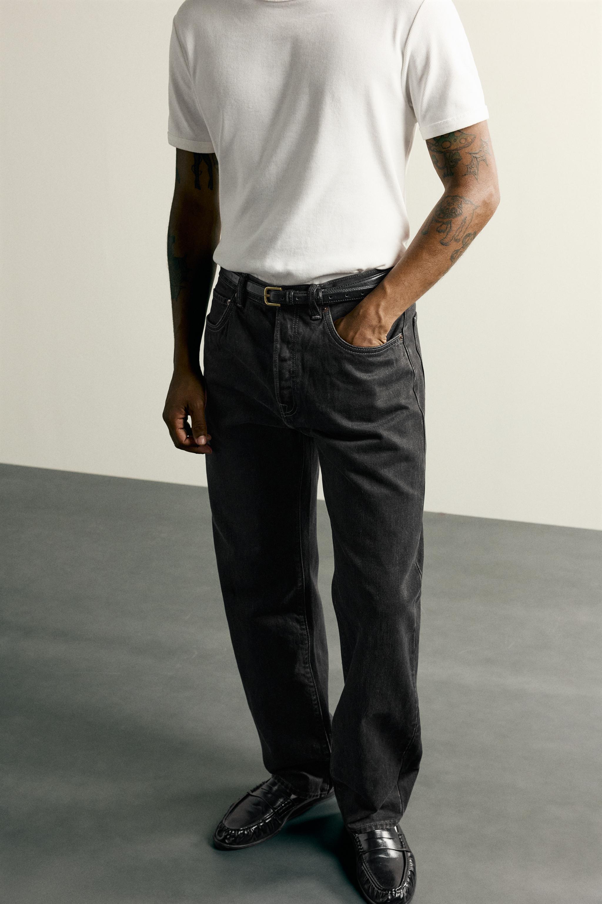 STRAIGHT FIT JEANS
