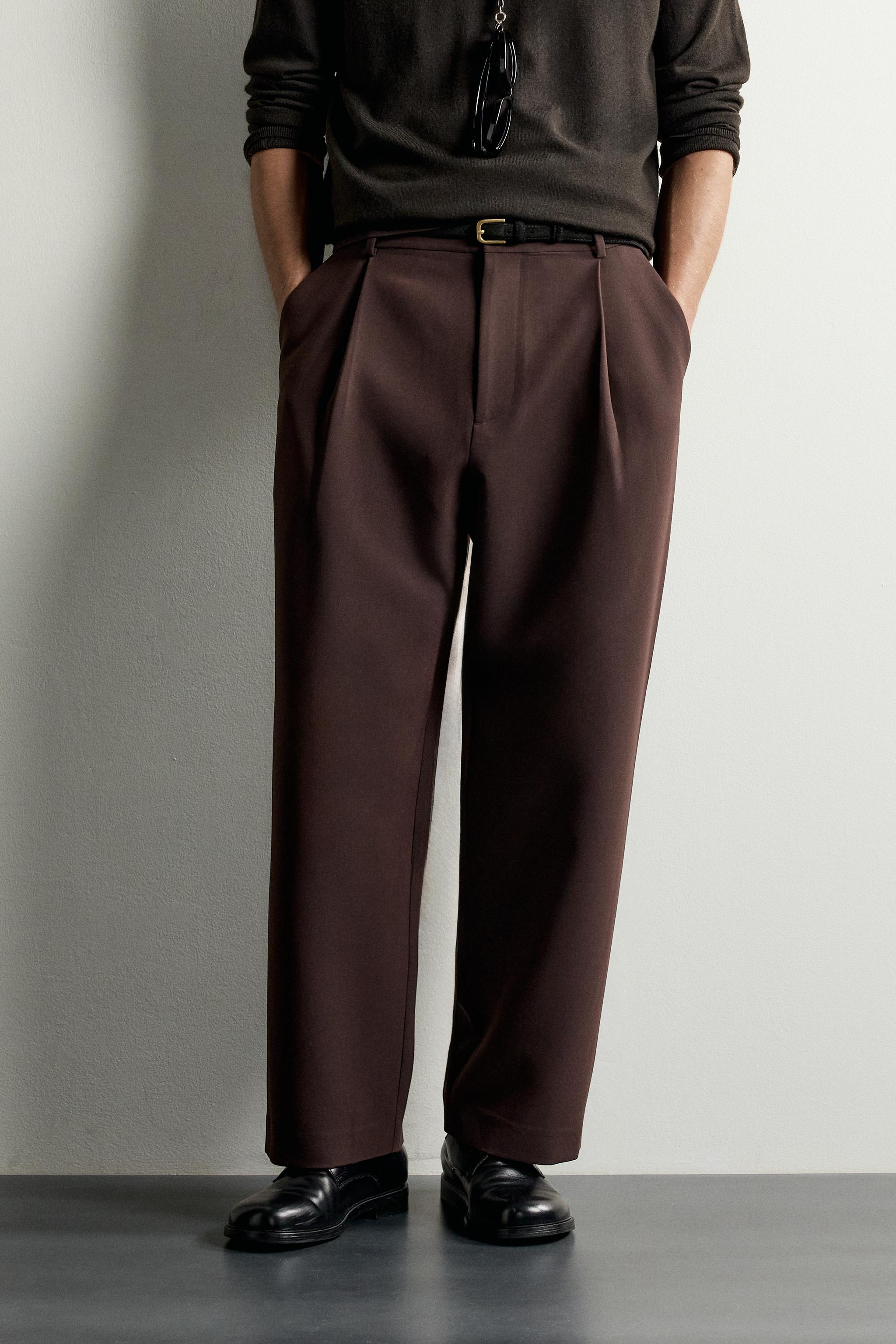 PANTALON COUPE DÉCONTRACTÉE À PLIS