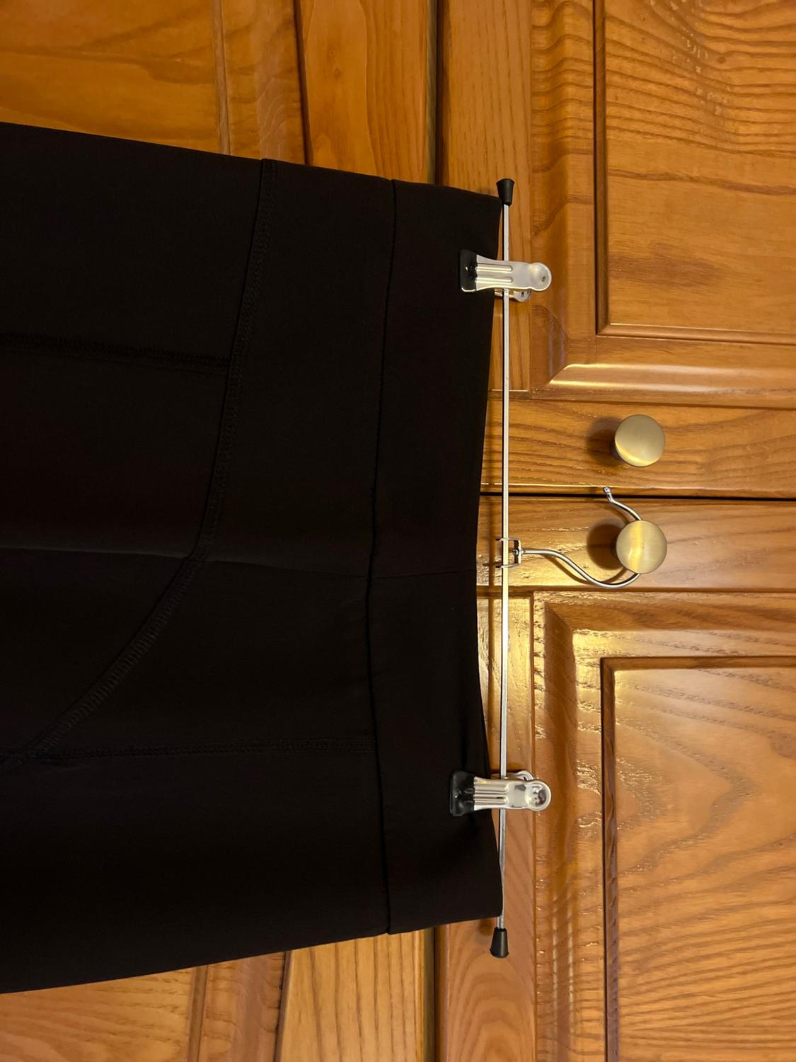 MIDI SKIRT IN STRETCH FABRIC WITH PRONOUNCED SEAMS - Image 3