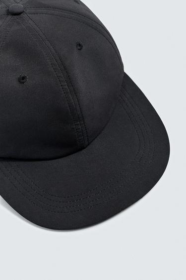 CASQUETTE TECHNIQUE VISIÈRE PLATE - Noir de Zara - Image 2