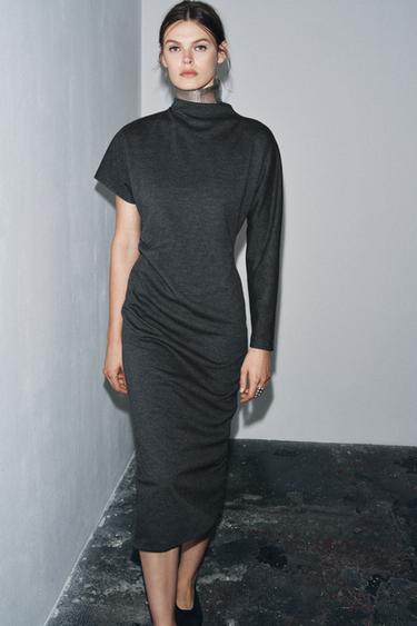 VESTIDO LARGO ASIMÉTRICO - Gris antracita de Zara - Imagen 0