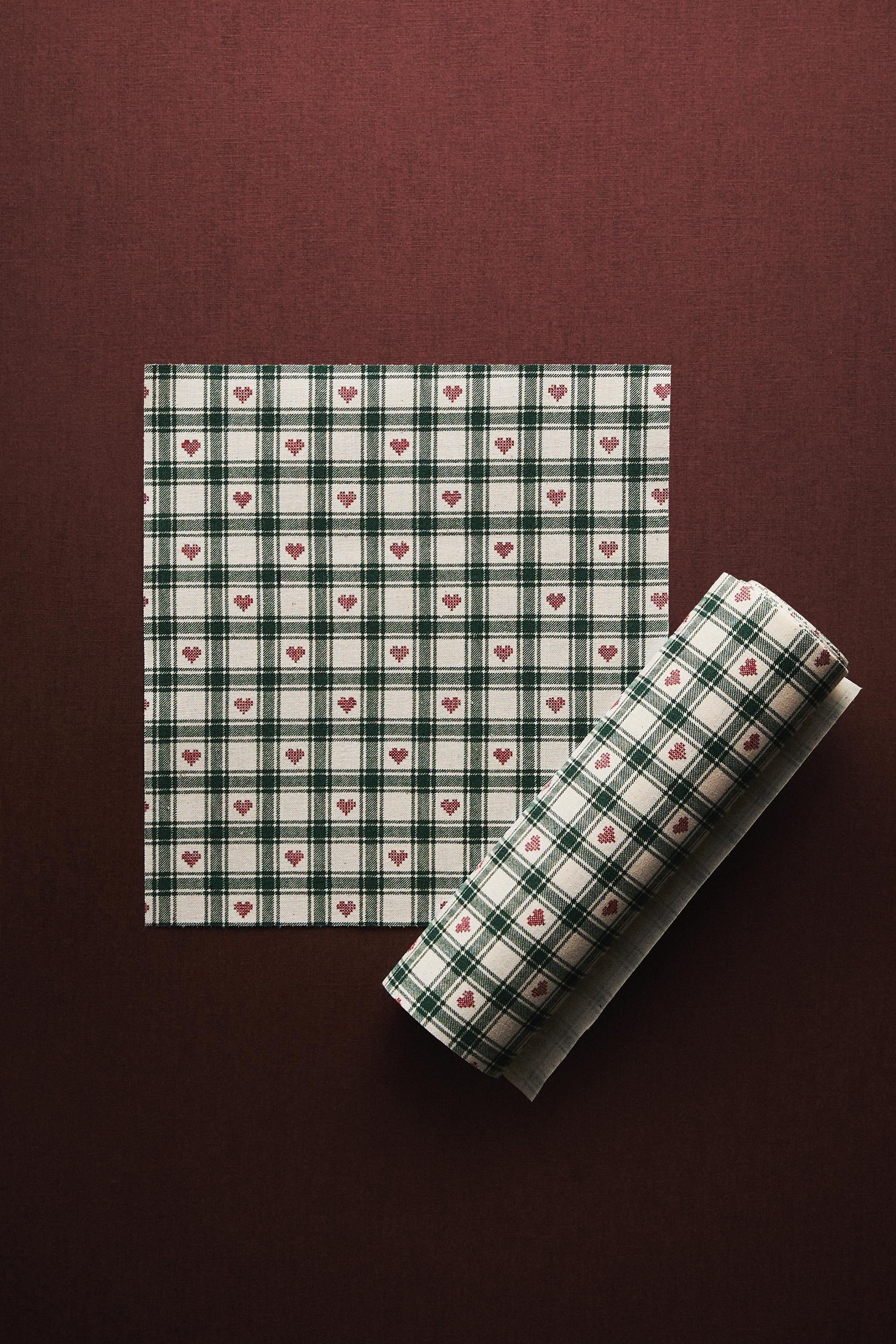 CHRISTMAS TARTAN COTTON NAPKIN ROLL (SET OF 20)