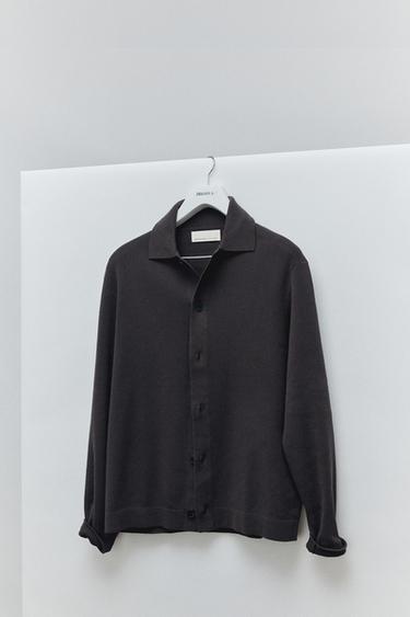 КАРДИГАН КЛАССИЧЕСКОГО КРОЯ — СВЕТЛО-КОРИЧНЕВЫЙ от Zara