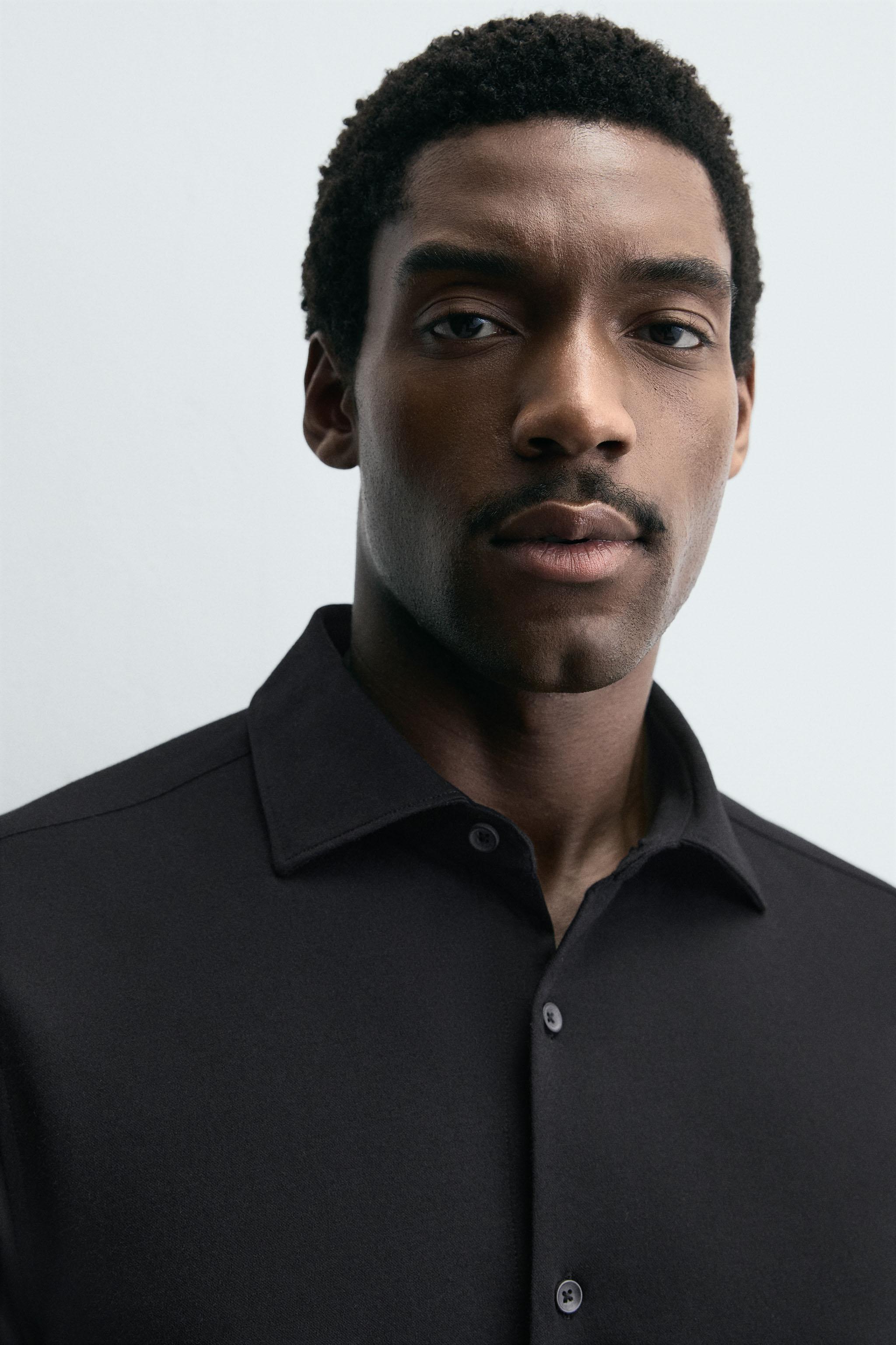 レギュラーフィットシャツ - ブラック | ZARA Japan / 日本