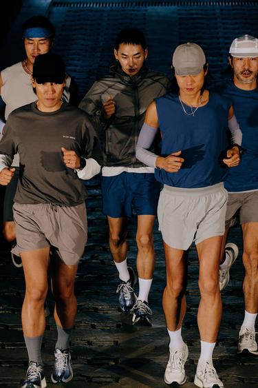 VESTE COUPE-VENT RUNNING - Gris de Zara