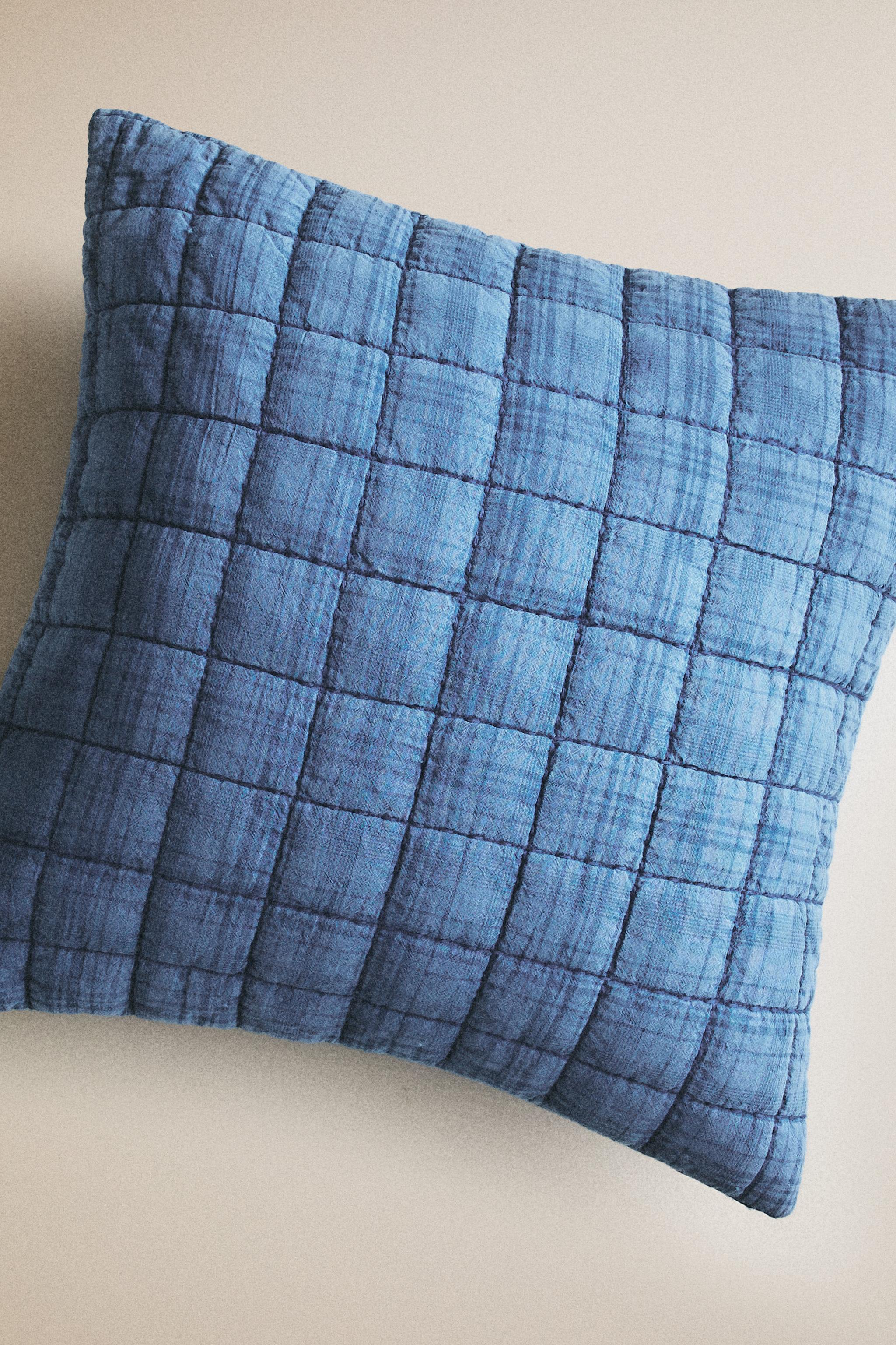 Zara KIDS REVERSIBLE CHECK THROW PILLOW COVER — фото 5