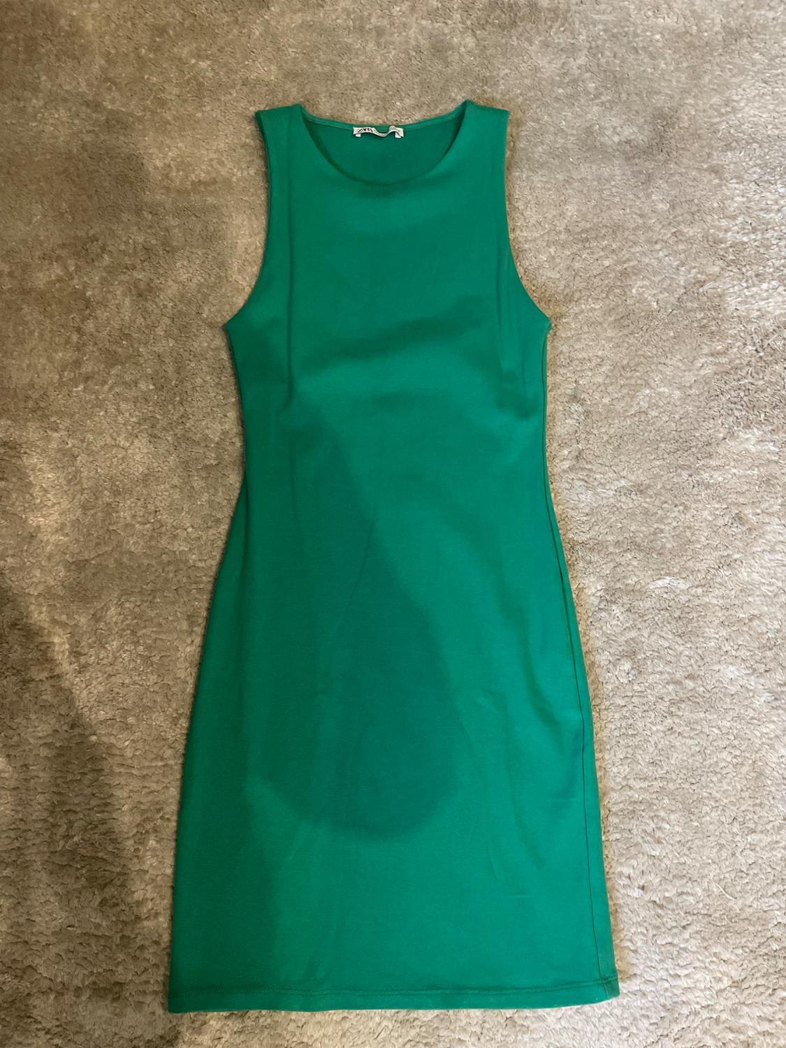 FITTED DRESS