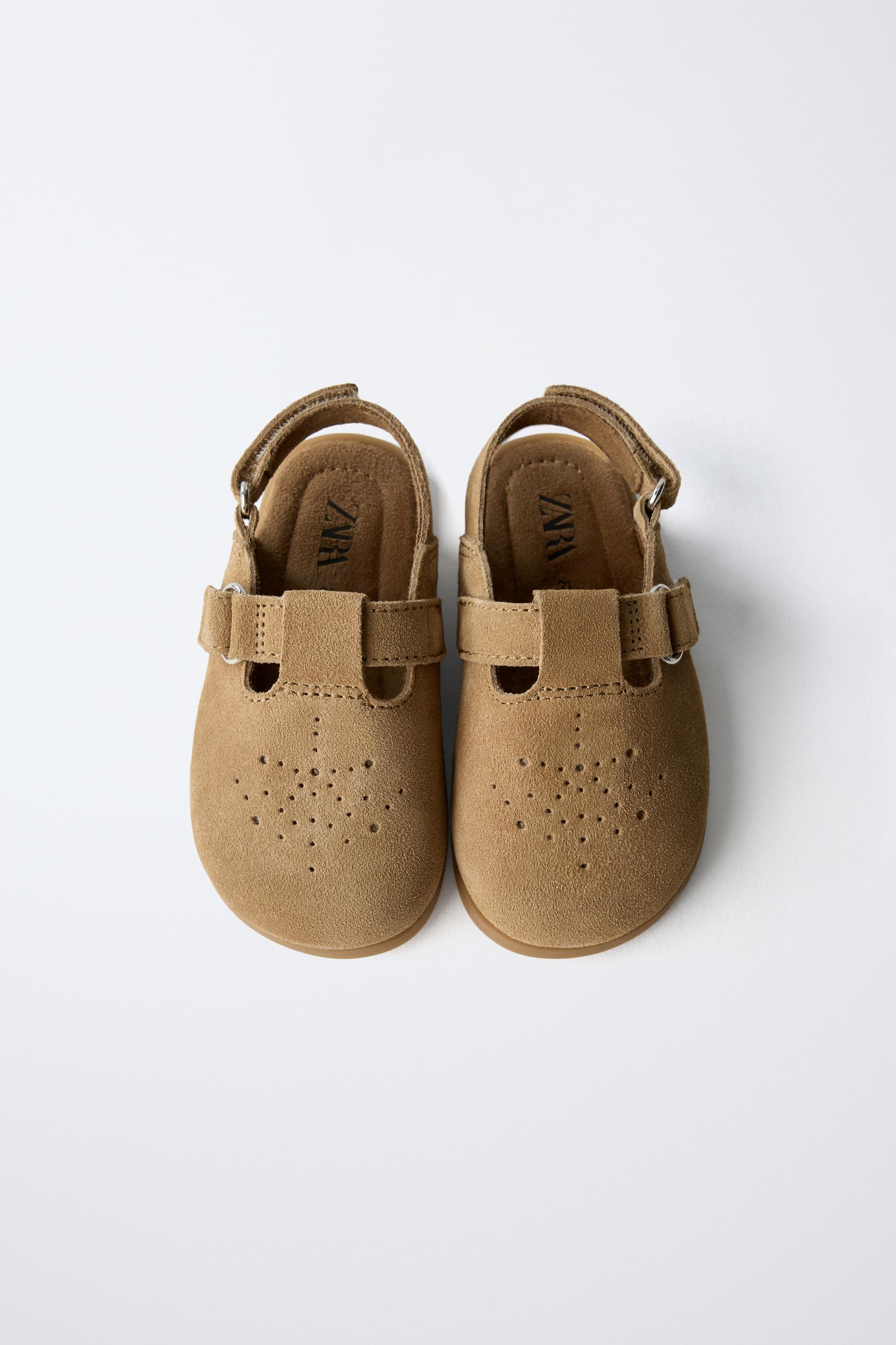 SABOTS EN CUIR