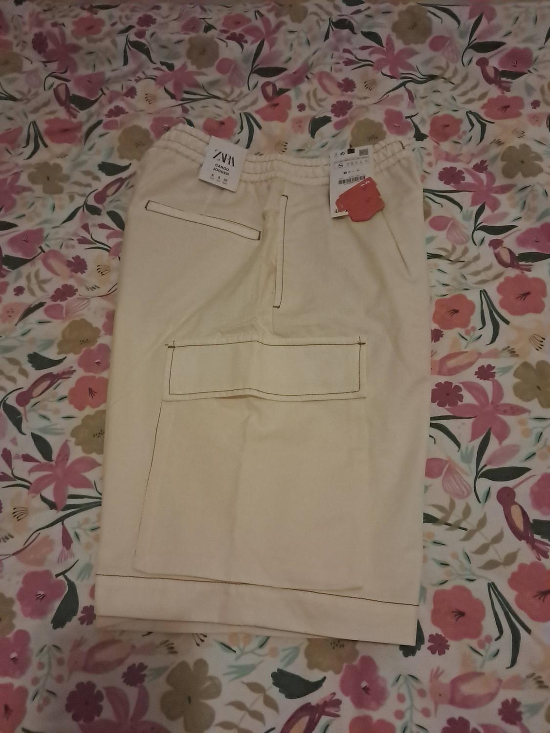 COTTON - LYOCELL CARGO BERMUDA SHORTS - Image 3