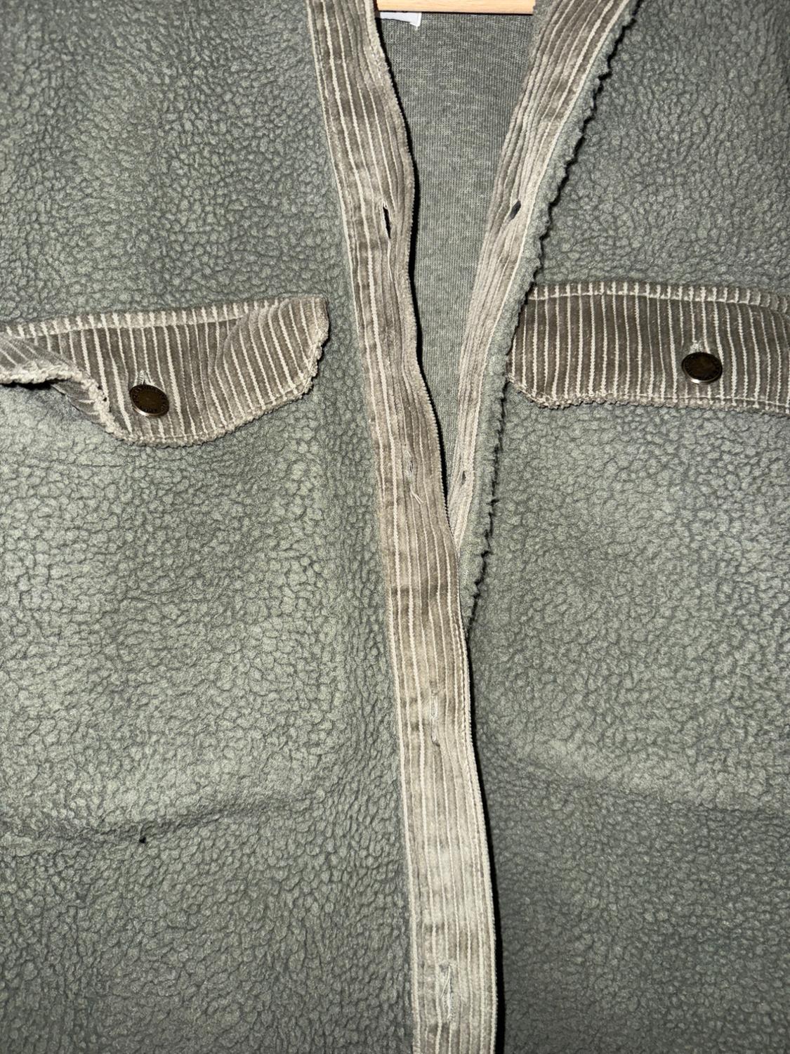 CONTRAST JACKET WITH POCKETS - Image 2