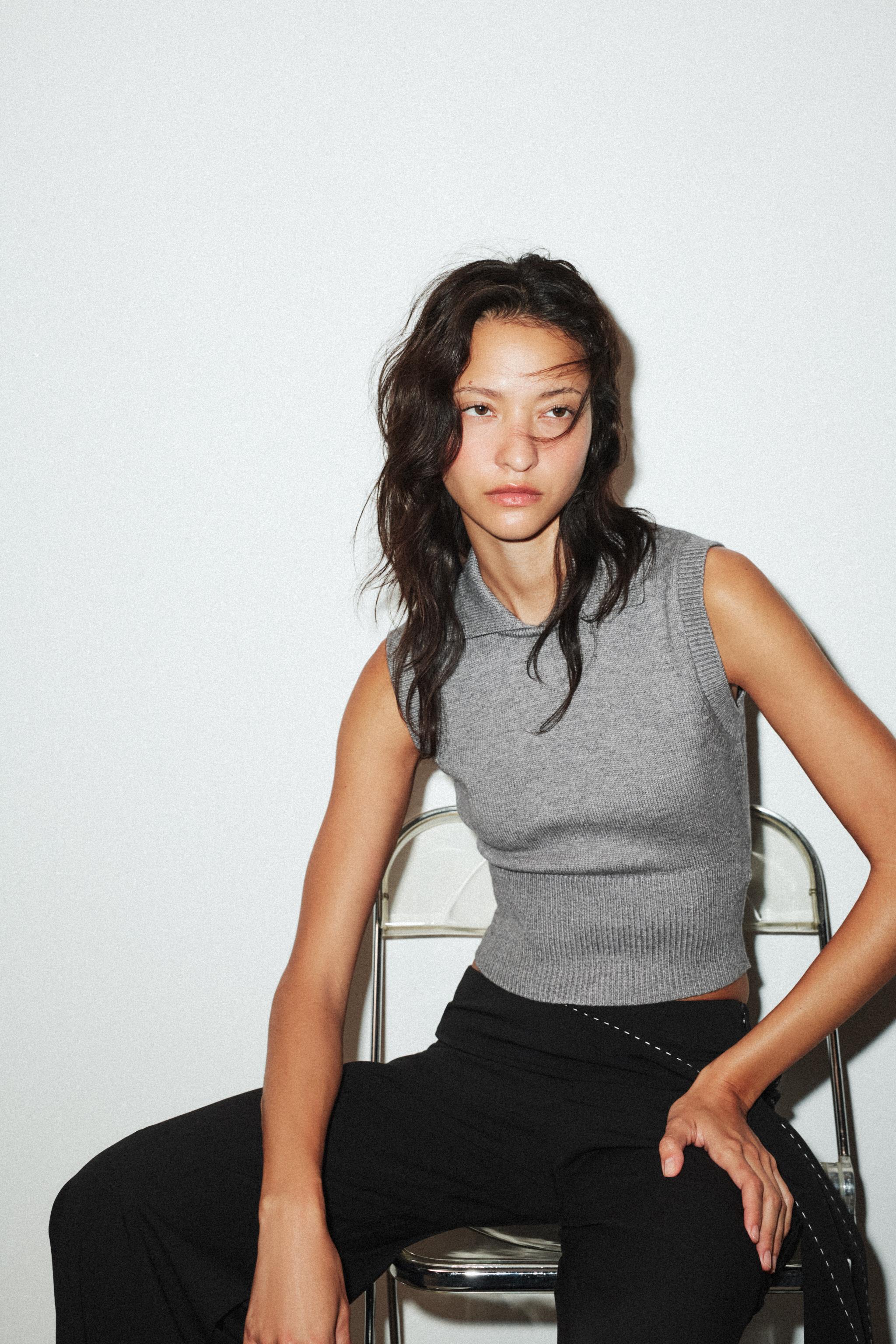 ポロ襟ニットベスト - ライトグレー | ZARA Japan / 日本